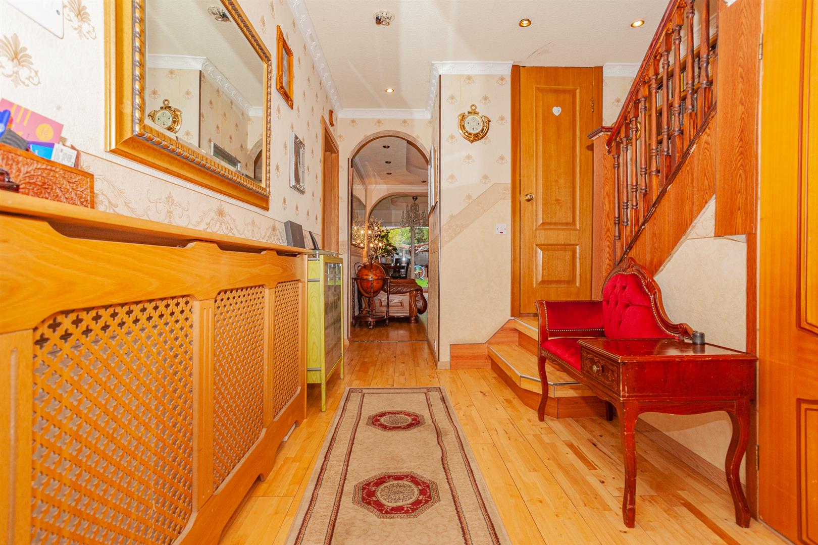 Edgwarebury Gardens, Edgware Taylor Hawkins